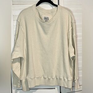 American Eagle Big Hug Crew Neck Waffle Sweatshirt, Women’s Size M, Cream Color